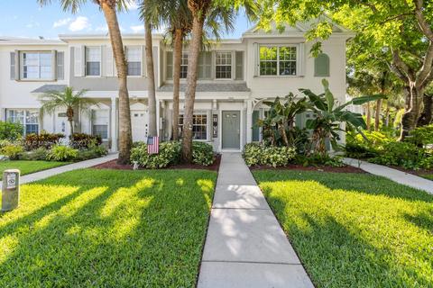 7922 Sanibel Dr, Tamarac, FL 33321