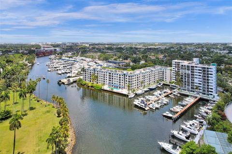 1720 NW N River Dr #605, Miami, FL 33125