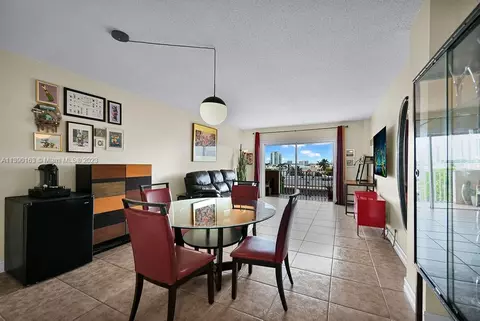 1455 N Treasure Dr #5B, North Bay Village, FL 33141