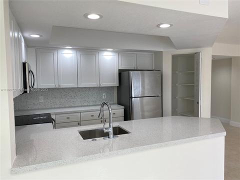 12500 SW 5th Ct #404M, Pembroke Pines, FL 33027