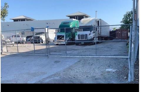 2195 NW 108th Ave, Sweetwater, FL 33172