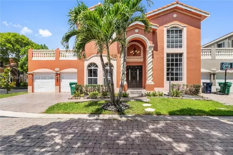 5180 NW 108th Pl, Doral, FL 33178