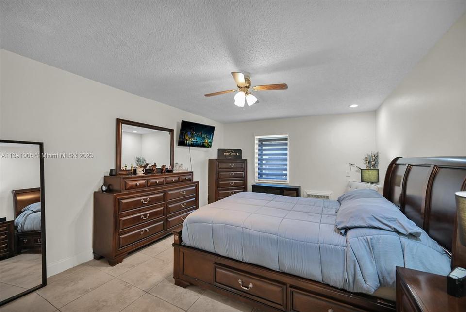  4353 SW 147th Ct, Miami, FL 33185 photo 29