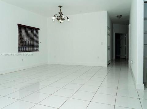 6994 W 5th Ave, Hialeah, FL 33014 photo 12