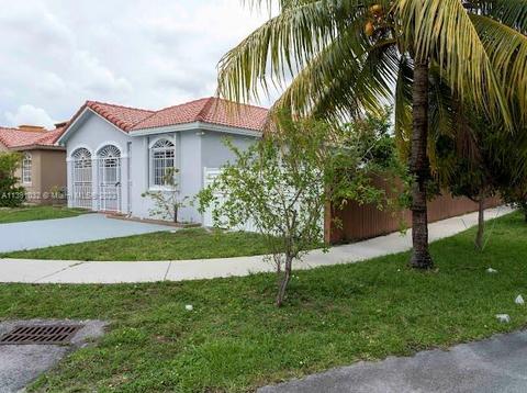 6994 W 5th Ave, Hialeah, FL 33014 photo 2