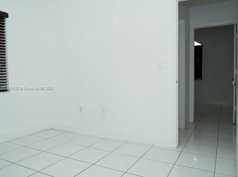 6994 W 5th Ave, Hialeah, FL 33014 photo 22
