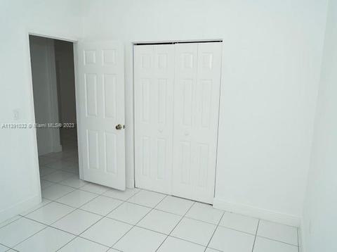 6994 W 5th Ave, Hialeah, FL 33014 photo 21