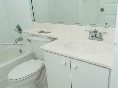 6994 W 5th Ave, Hialeah, FL 33014 photo 18