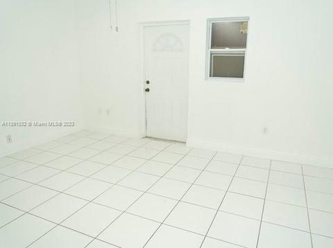 6994 W 5th Ave, Hialeah, FL 33014 photo 38