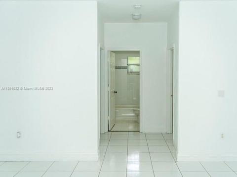6994 W 5th Ave, Hialeah, FL 33014 photo 13