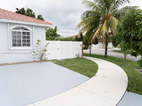 6994 W 5th Ave, Hialeah, FL 33014 photo 7