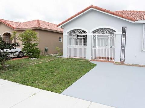 6994 W 5th Ave, Hialeah, FL 33014 photo 5