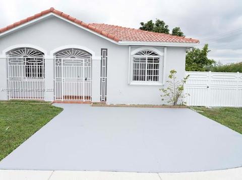 6994 W 5th Ave, Hialeah, FL 33014 photo 4