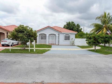 6994 W 5th Ave, Hialeah, FL 33014 photo 3
