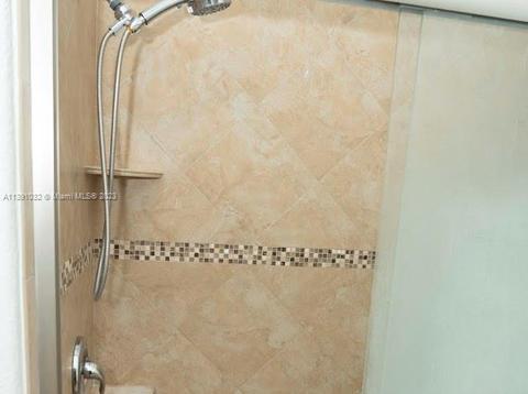 6994 W 5th Ave, Hialeah, FL 33014 photo 45