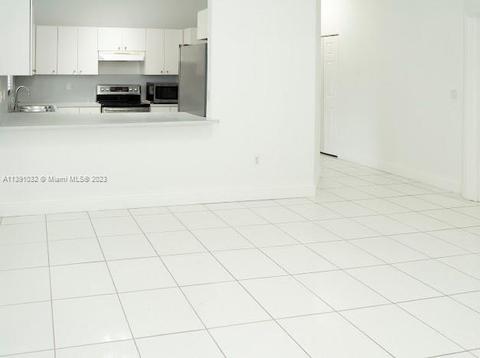 6994 W 5th Ave, Hialeah, FL 33014 photo 34