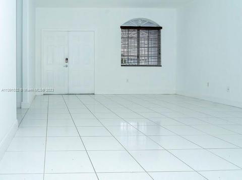 6994 W 5th Ave, Hialeah, FL 33014 photo 10