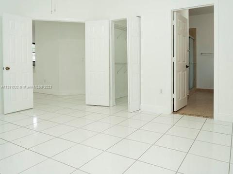 6994 W 5th Ave, Hialeah, FL 33014 photo 40