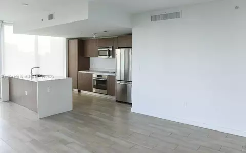 1600 SW 1st Ave #701, Miami, FL 33129
