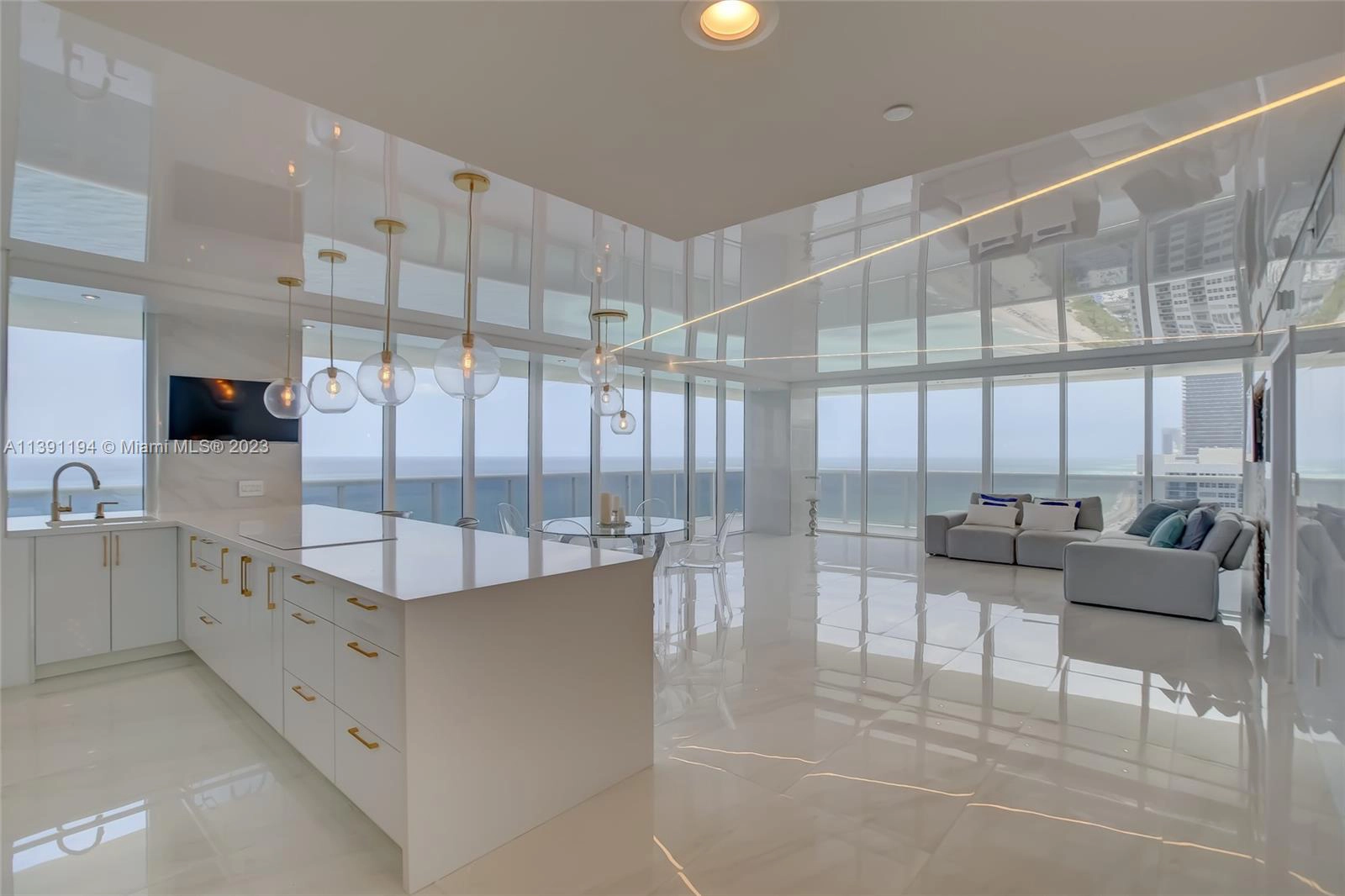 1830 S Ocean Dr Unit 2402  