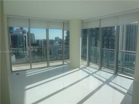 92 SW 3rd St #2205, Miami, FL 33130