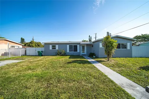 2315 NW 207th St, Miami Gardens, FL 33056
