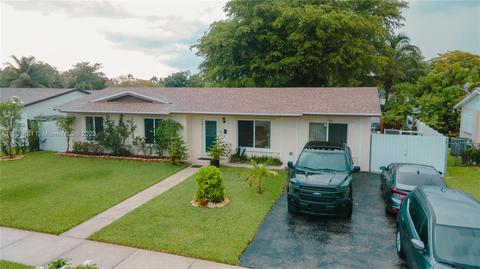 18002 SW 89th Ct, Palmetto Bay, FL 33157