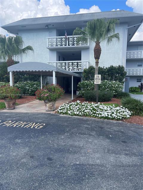 940 Hillcrest Ct #111, Hollywood, FL 33021