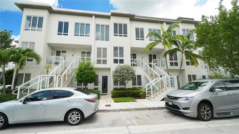 10305 NW 63rd Ter #203, Doral, FL 33178