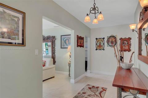 15301 SW 79th Ave, Palmetto Bay, FL 33157