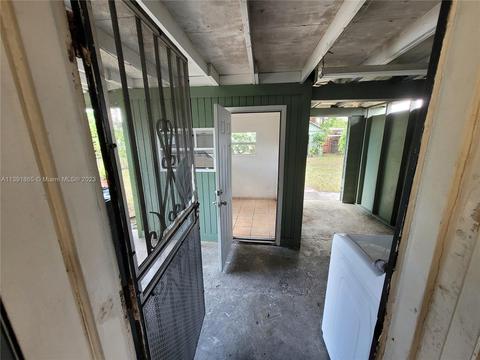 728 E 21st St, Hialeah, FL 33013 photo 4