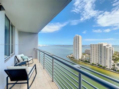 335 S Biscayne Blvd #3103, Miami, FL 33131