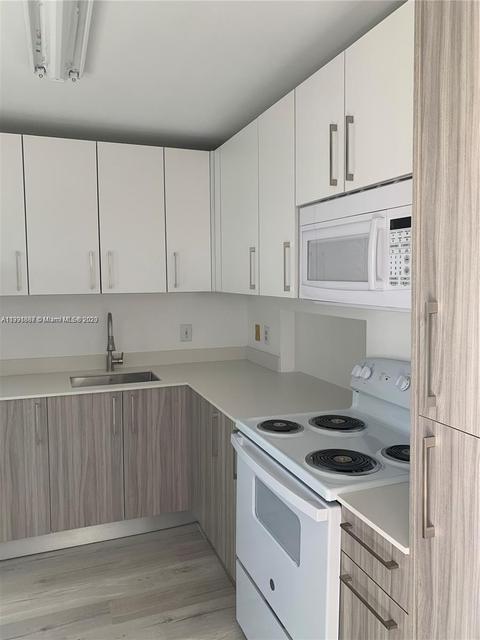 608 NE 2nd St #340, Dania Beach, FL 33004