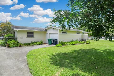 8620 SW 103rd St, Miami, FL 33156