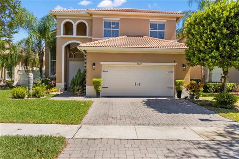 3747 NE 15th St, Homestead, FL 33033