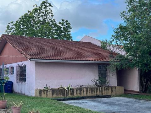145 SW 116th Ave, Sweetwater, FL 33174