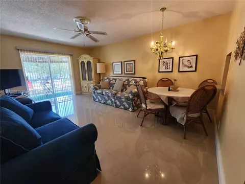 4881 NW 22nd St #B2, Lauderhill, FL 33313