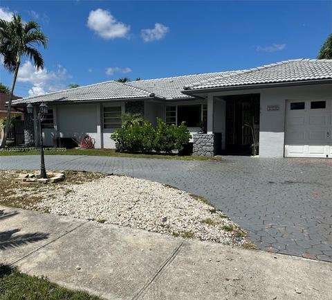 3520 SW 111th Ave, Miami, FL 33165