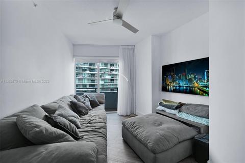 60 SW 13th St #4416, Miami, FL 33130 photo 3