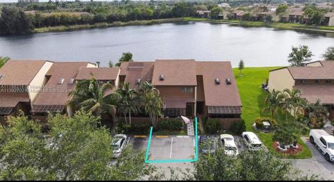 4203 S Pine Island Rd, Davie, FL 33328