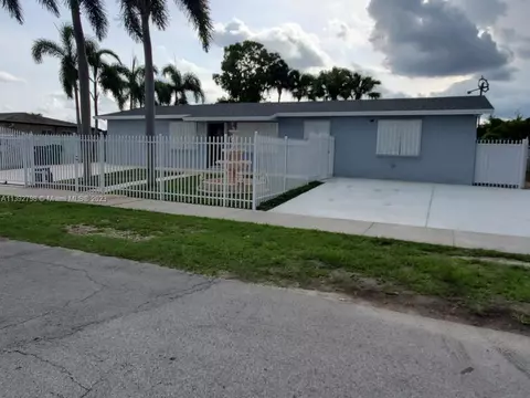 25420 SW 124th Pl, Homestead, FL 33032