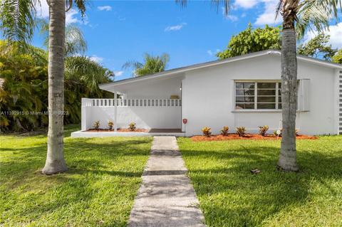 9712 SW 165th St, Miami, FL 33157