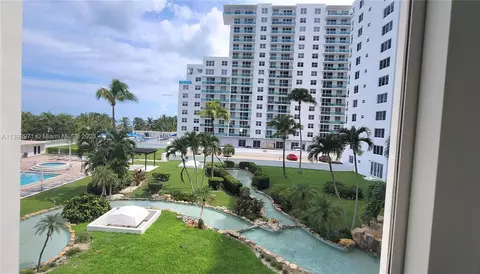 5005 Collins Ave #318, Miami Beach, FL 33140