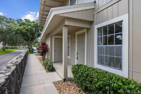 9130 SE Riverfront Ter #J, Jupiter, FL 33469