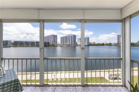 2949 Point East Dr #B211, Aventura, FL 33160
