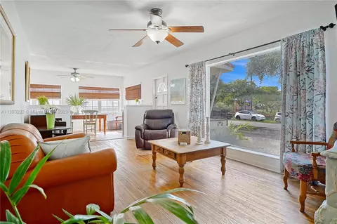 80 W 58th St, Hialeah, FL 33012 photo 5