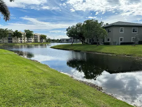 7907 Catalina Cir #7907, Tamarac, FL 33321
