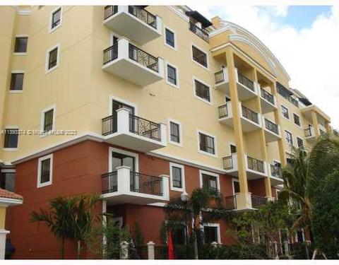 8390 SW 72 Ave #415, Miami, FL 33143