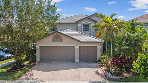 3309 SW 181st Ter, Miramar, FL 33029