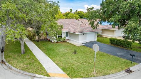 2793 NW 95th Ave, Coral Springs, FL 33065